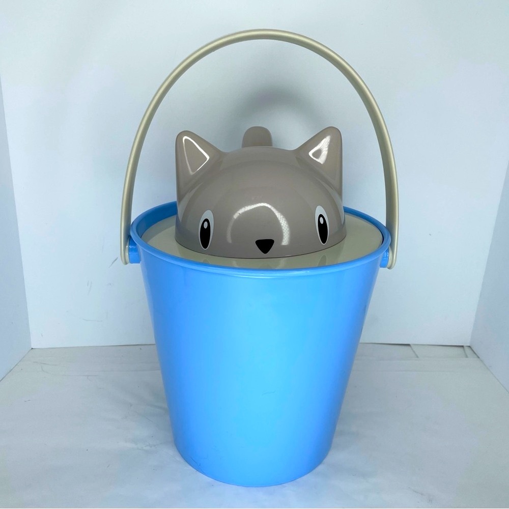 Stefano Giavannoni United Pets Grey Cat Blue Storage Container With Lid & Scoop